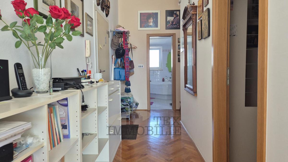Stanovanje z 2 Spalnicama in Teraso s Pogledom na Morje – Poreč