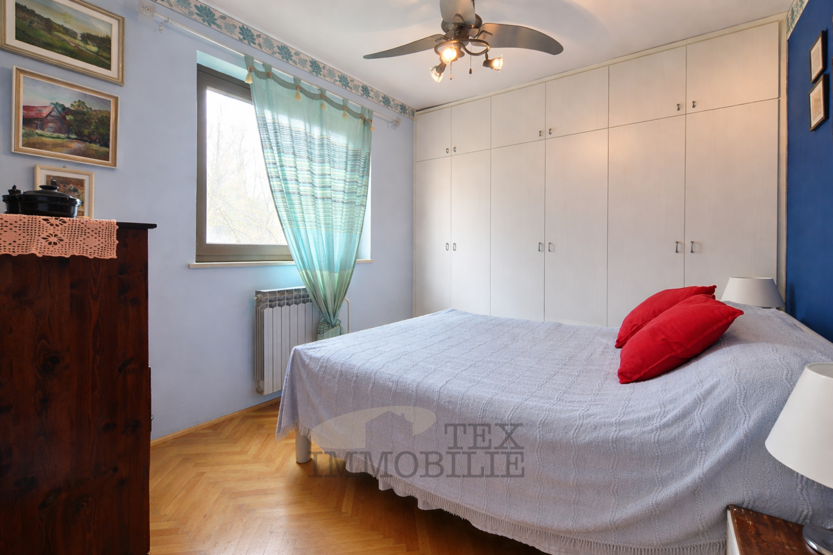 Prostorna družinska hiša 6 km od Poreča