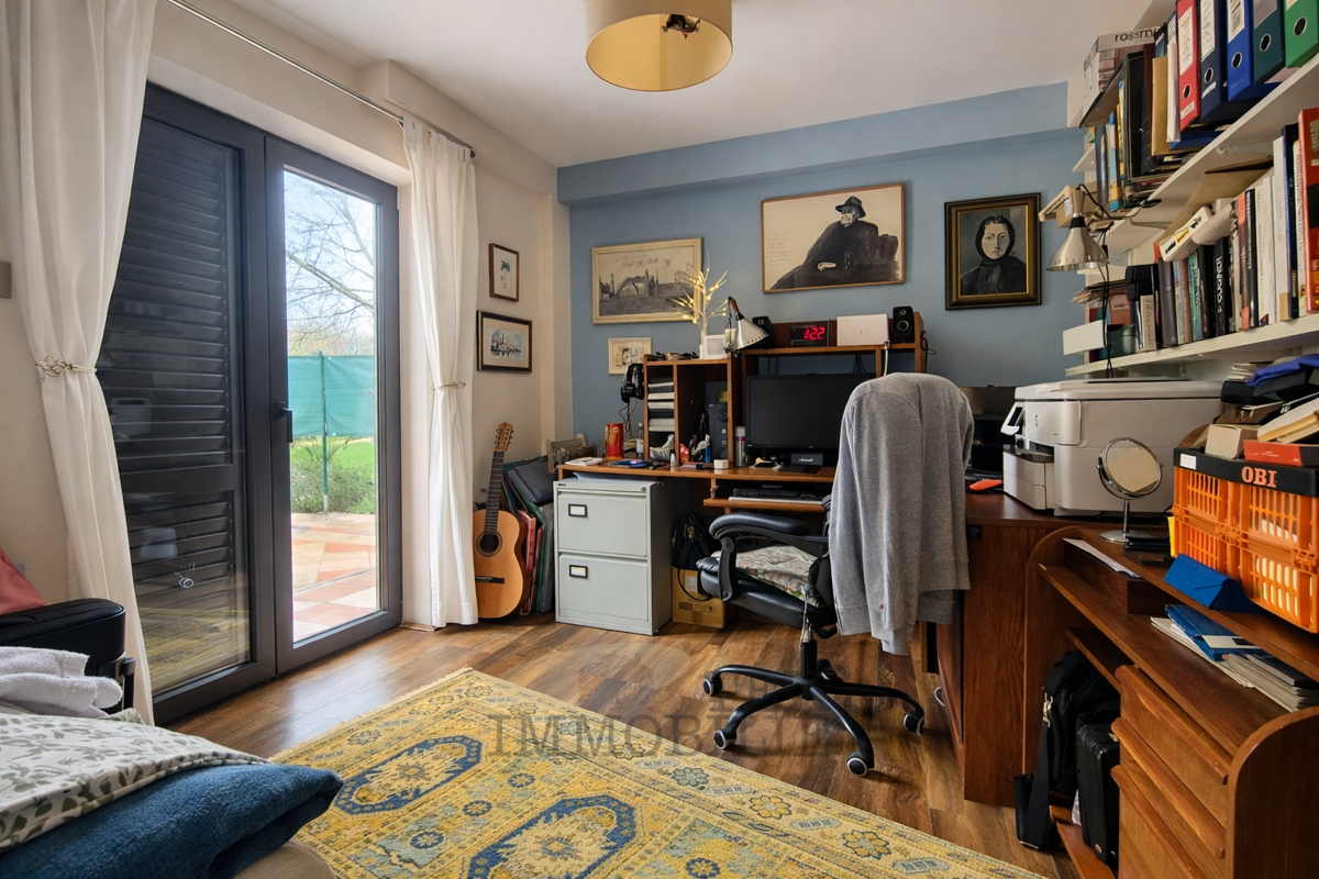 Prostorna družinska hiša 6 km od Poreča