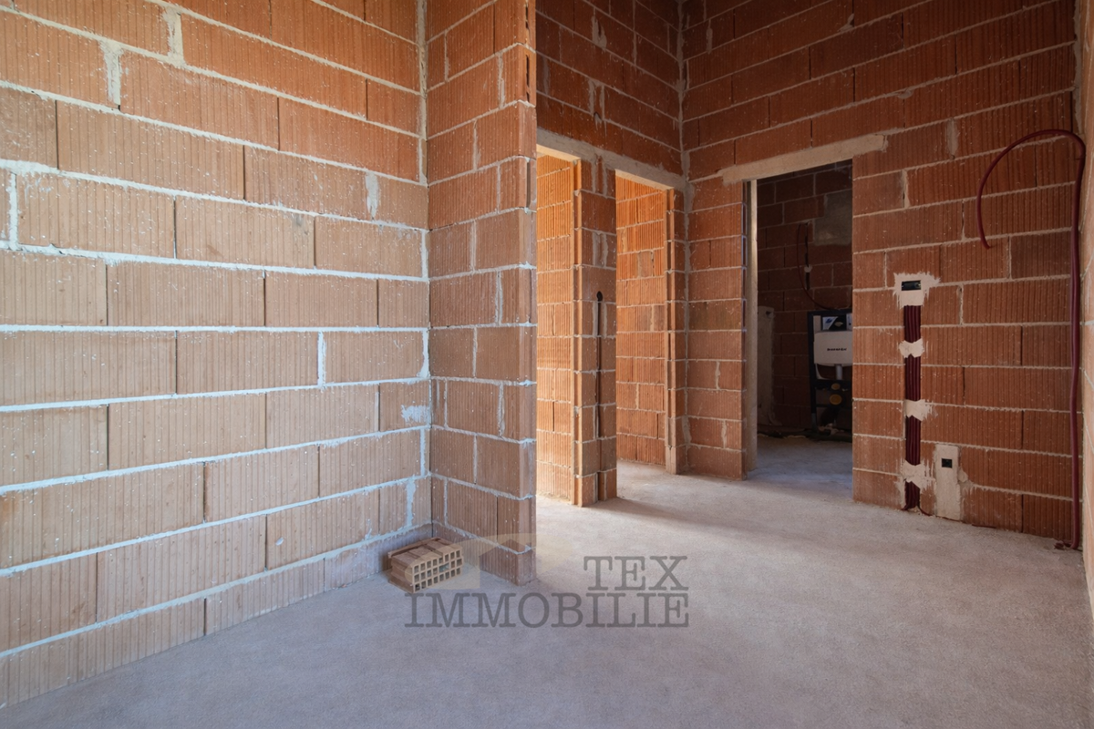 Stanovanje s pogledom na morje v okolici Poreča – 80,62 m²