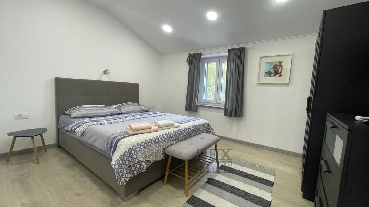 Čudovita vila z bazenom v bližini Poreča