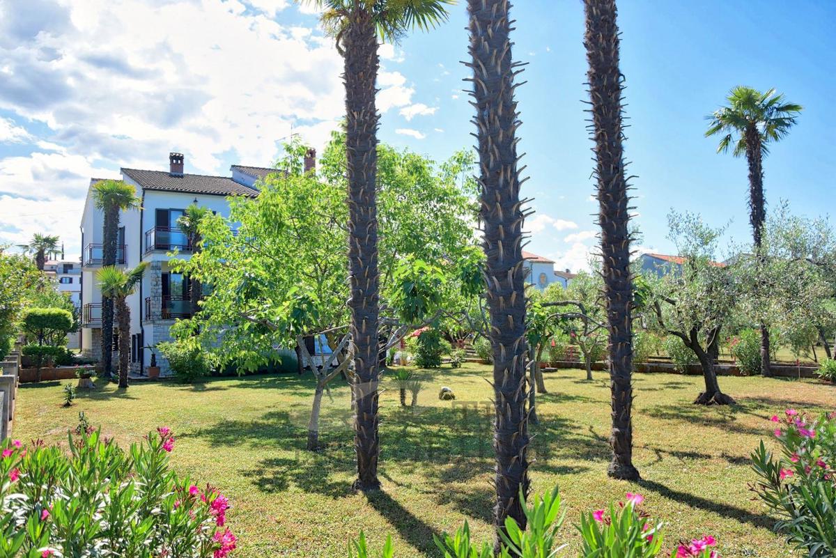 Hiša Poreč, 300m2