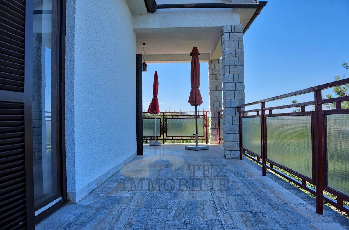 Hiša Poreč, 300m2