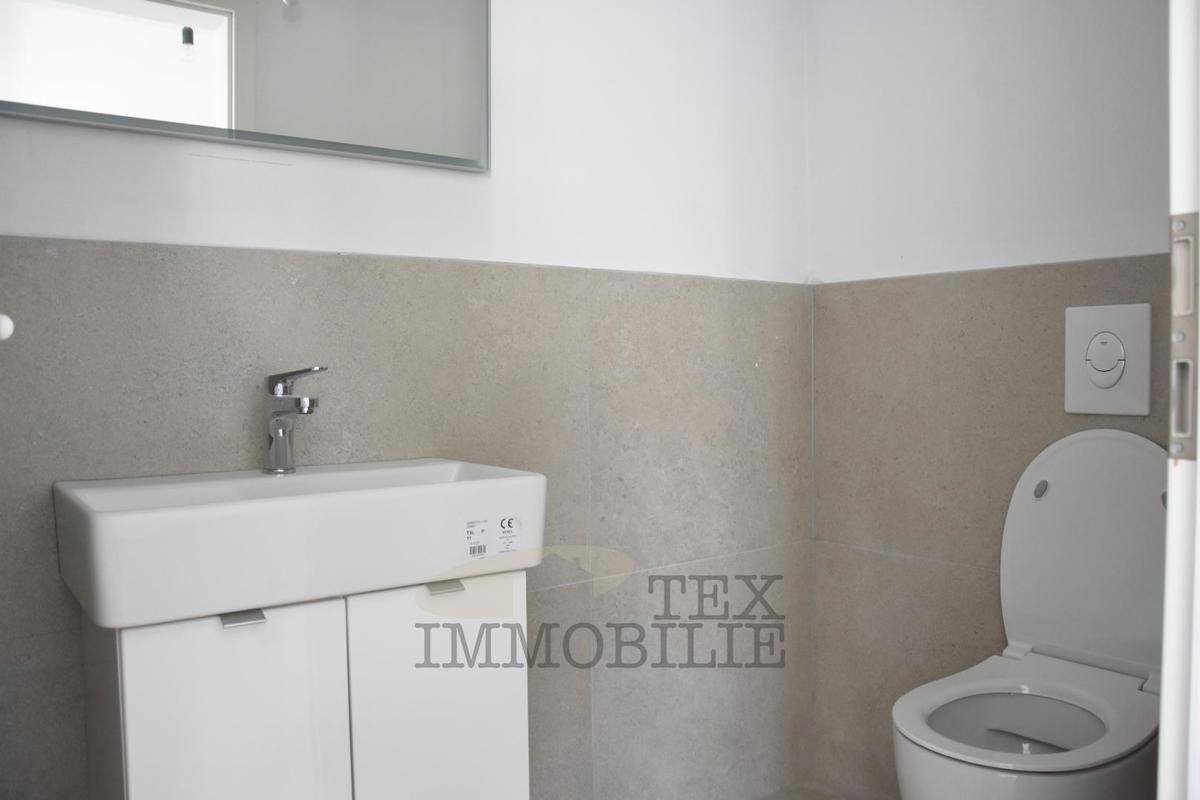 Apartma v prvem nadstropju blizu morja, 94 m2
