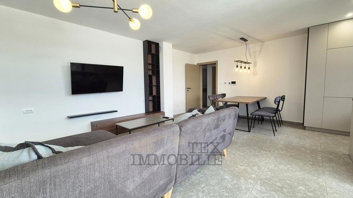 Poreč - Apartma z bazenom in tremi spalnicami