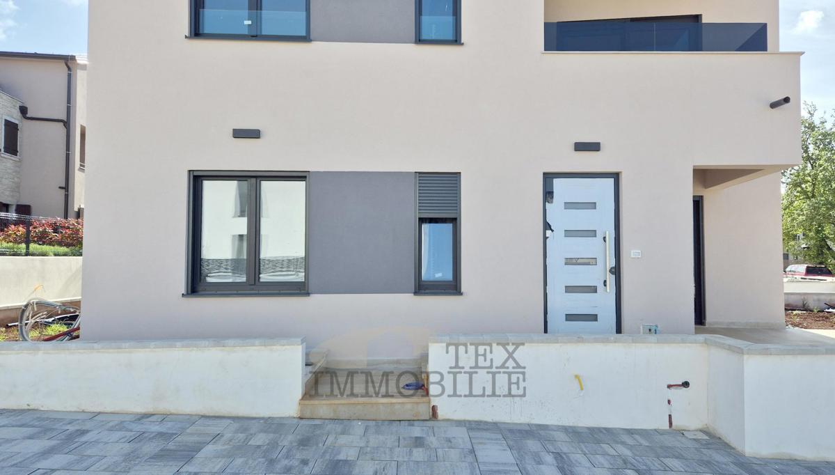 Novi apartmaji blizu morja in centra Poreča 