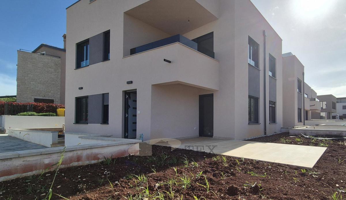 Novi apartmaji blizu morja in centra Poreča 