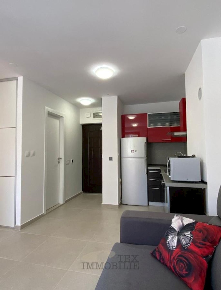 Červar porat - apartma le 200 metrov od morja