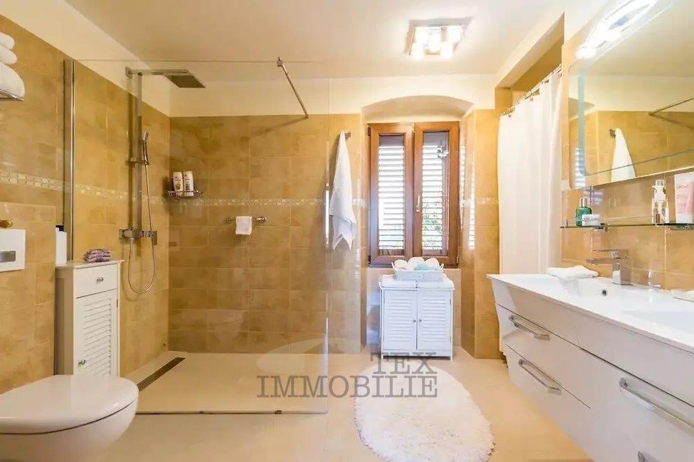 Hiša Poreč, 260m2