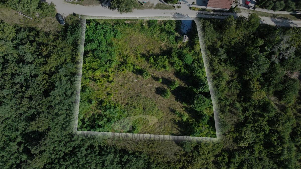 Poreč – Gradbeno in kmetijsko zemljišče, 28.700 m²