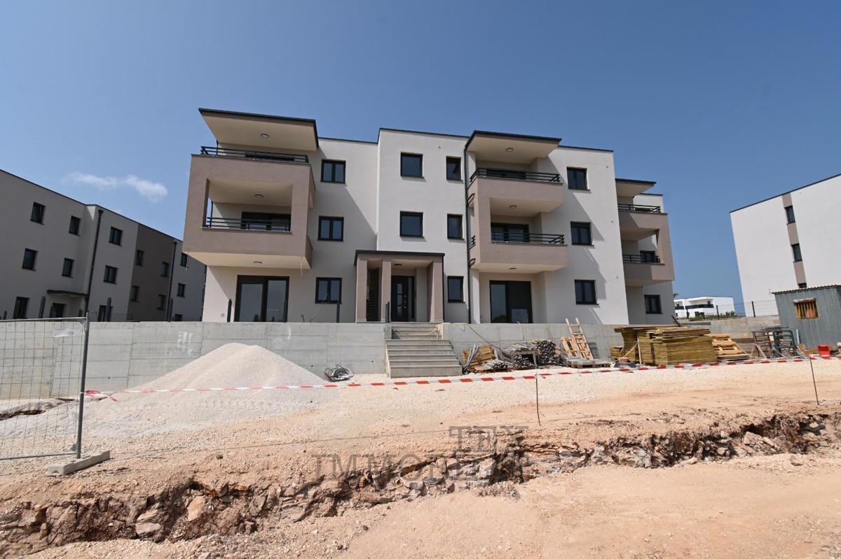 Novogradnja – Dvosobno stanovanje z razgledom na morje