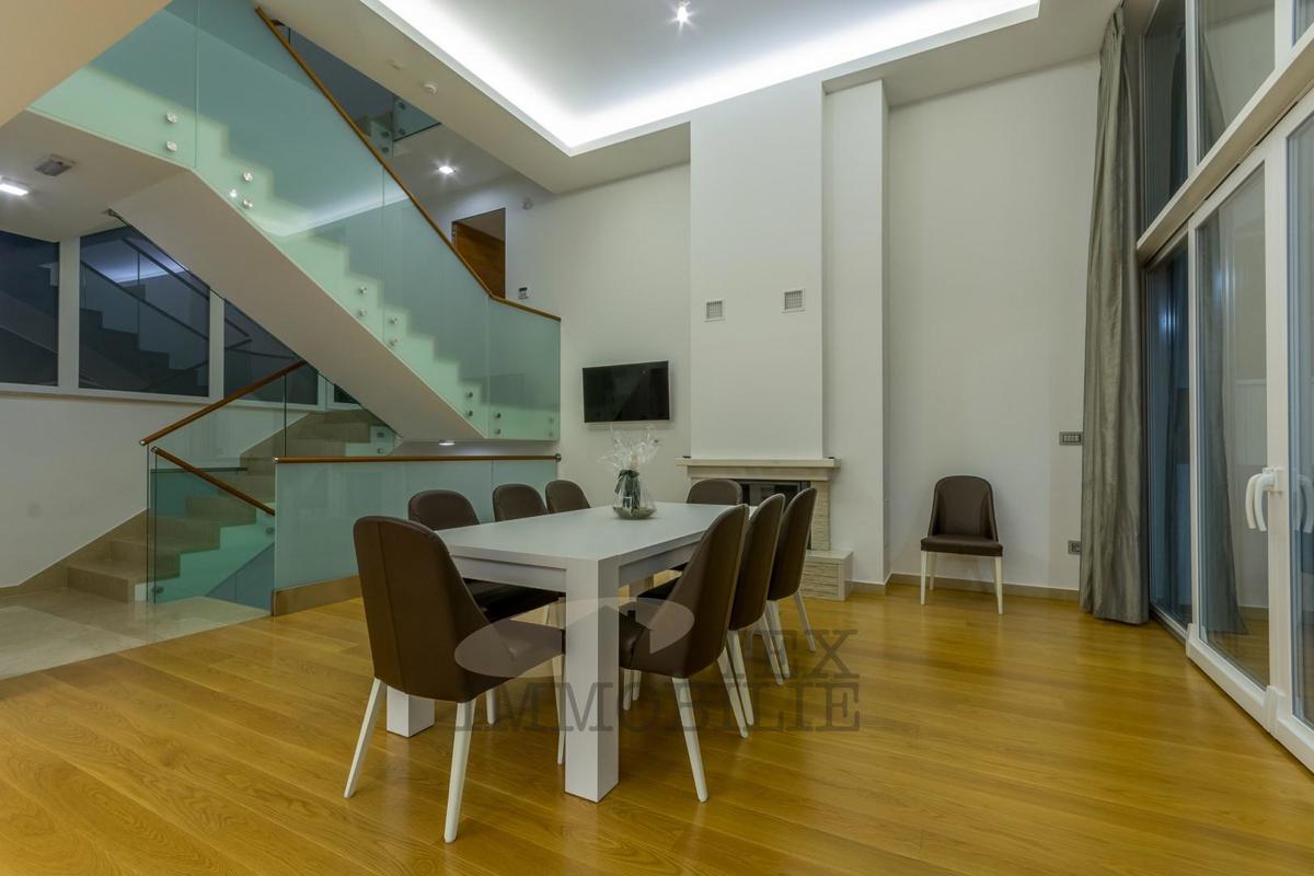 Ekskluzivna luksuzna vila v Poreču