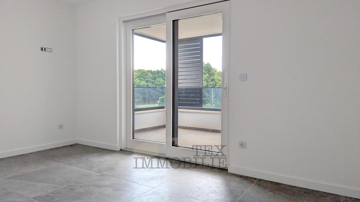 Moderni novi apartmaji v Poreču