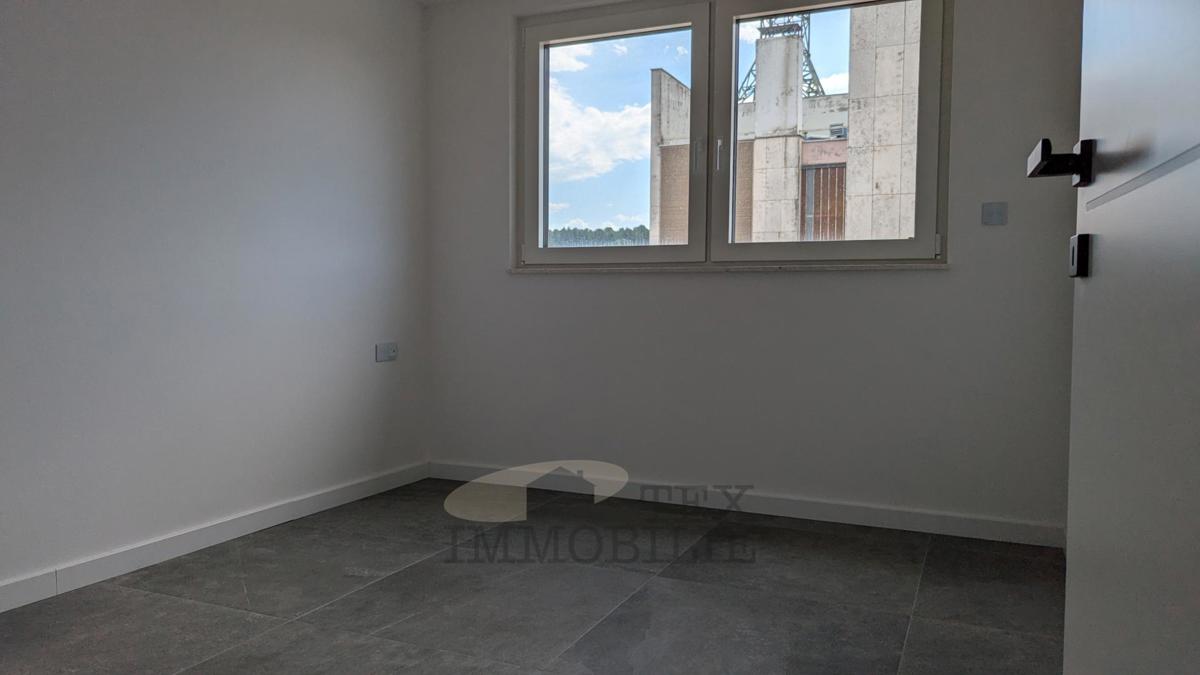 Moderni novi apartmaji v Poreču