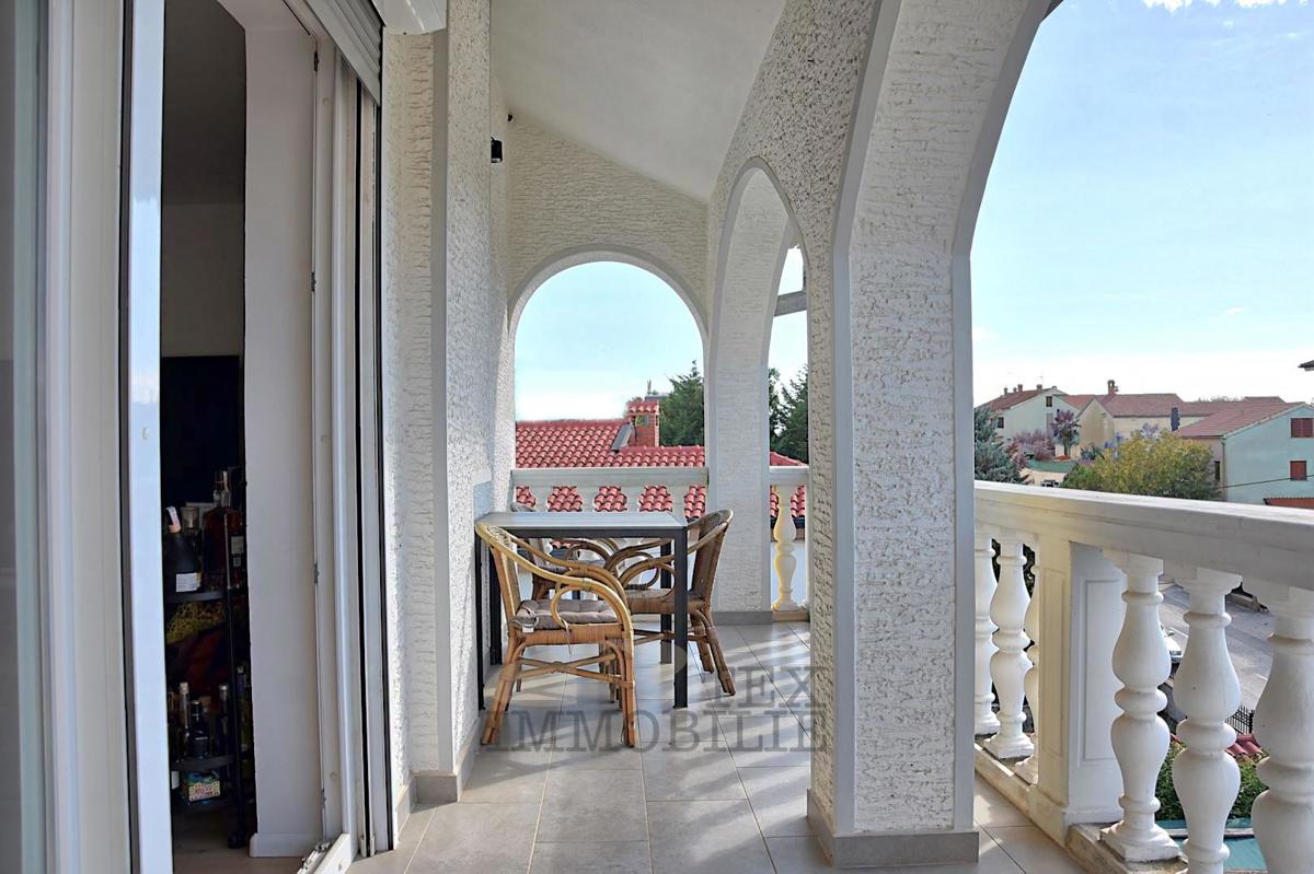 Čudovito prostorno stanovanje v Poreču, 125 m2