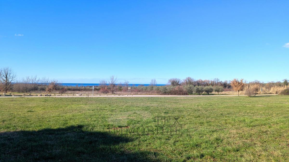 Gradbeno zemljišče s pogledom na morje – Poreč, 2874 m²