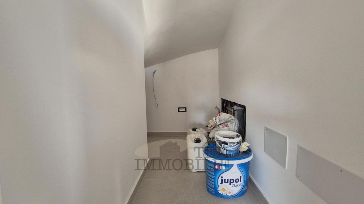 Poreč - vila z bazenom in pogledom na morje