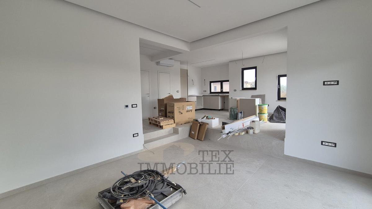 Poreč - vila z bazenom in pogledom na morje