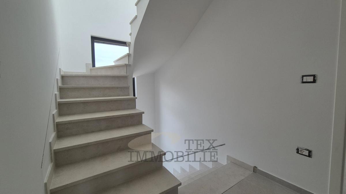 Poreč - vila z bazenom in pogledom na morje