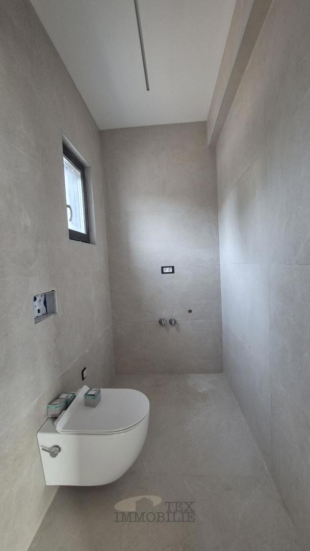 Poreč - vila z bazenom in pogledom na morje