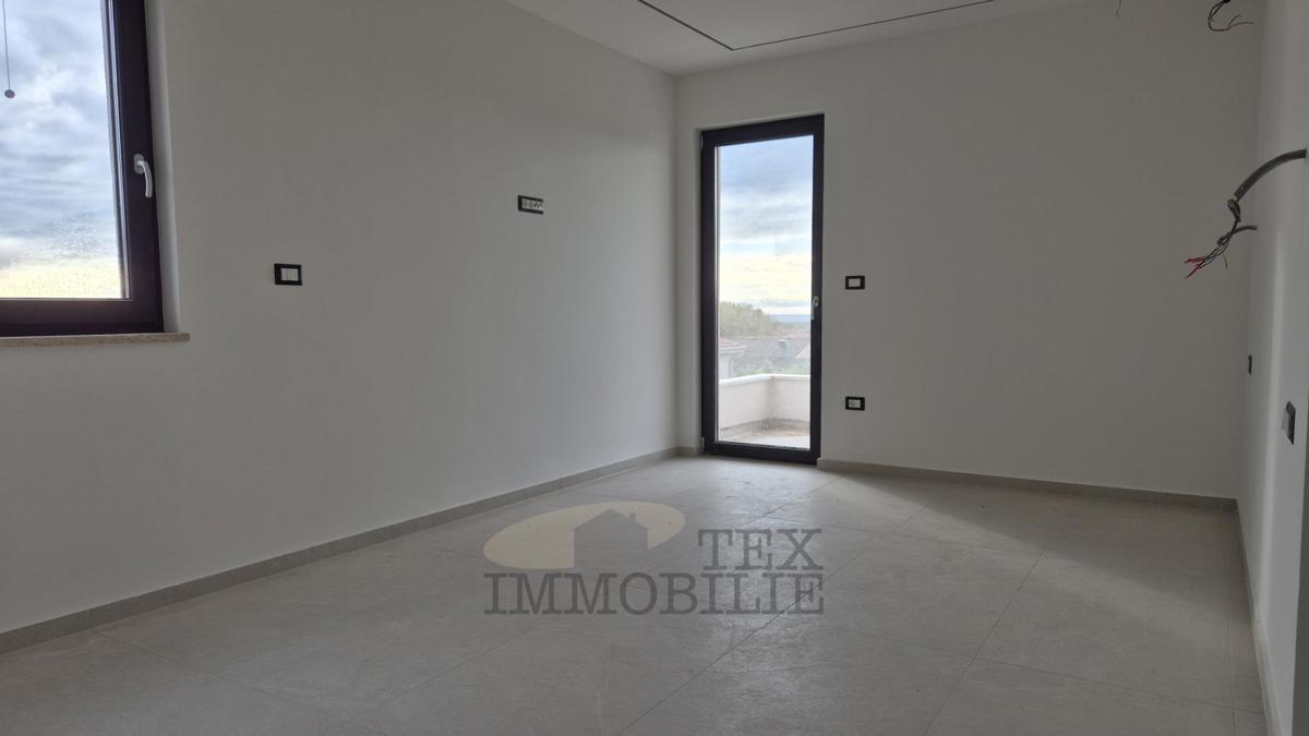 Poreč - vila z bazenom in pogledom na morje