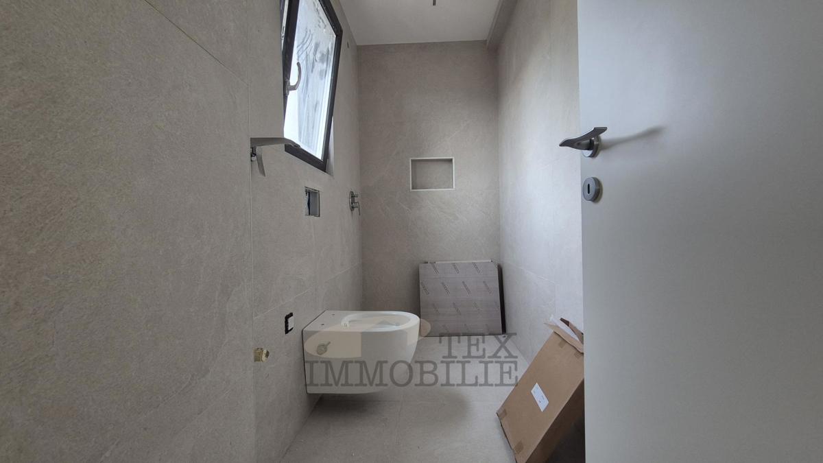 Poreč - vila z bazenom in pogledom na morje