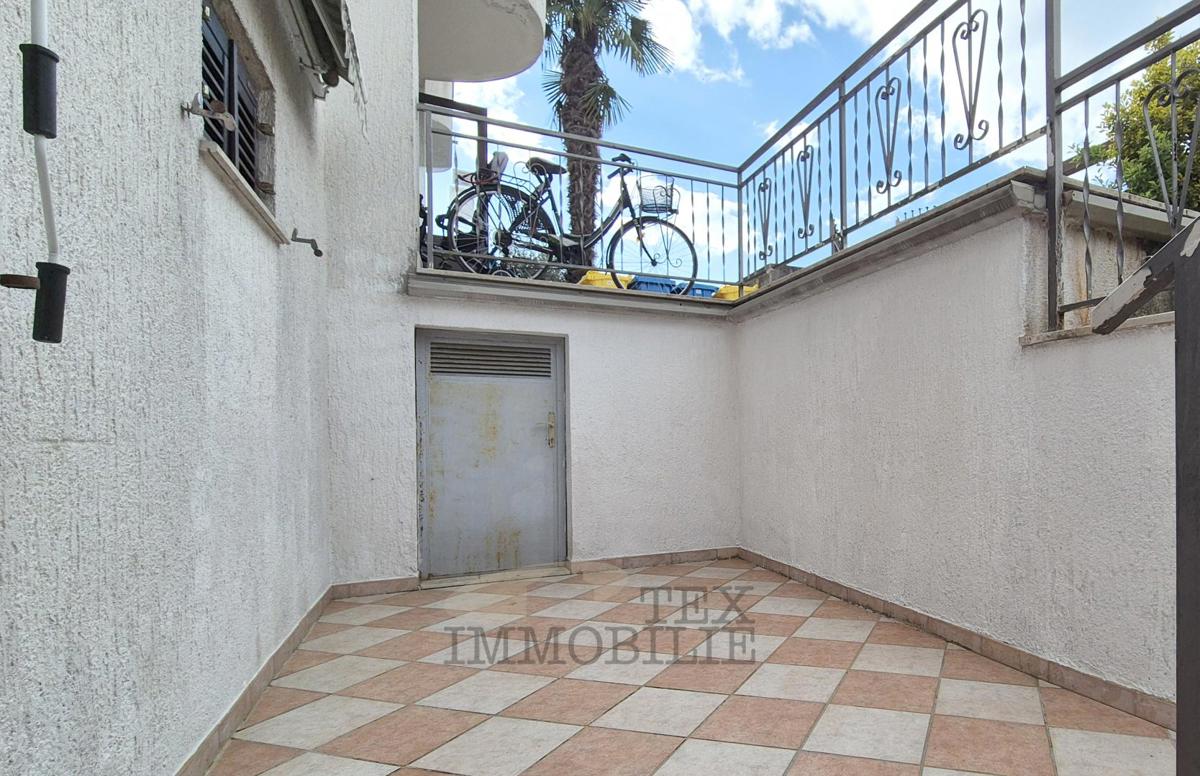 Poreč, garsonjera oddaljena 800 metrov od prvih plaž
