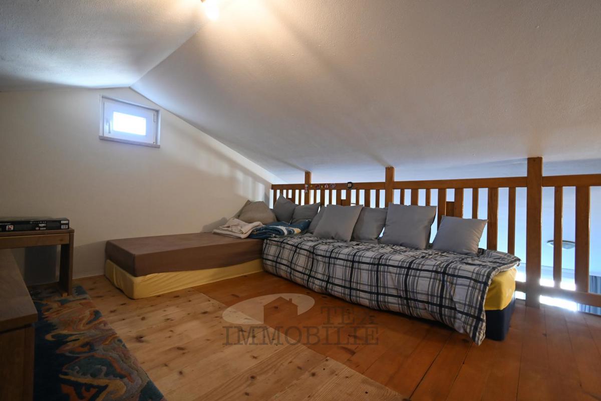 Prostorno Trisobno Stanovanje s Panoramskim Pogledom na Morje – Poreč, 115 m²