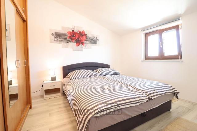 Hiša s 5 apartmaji v bližini Poreča