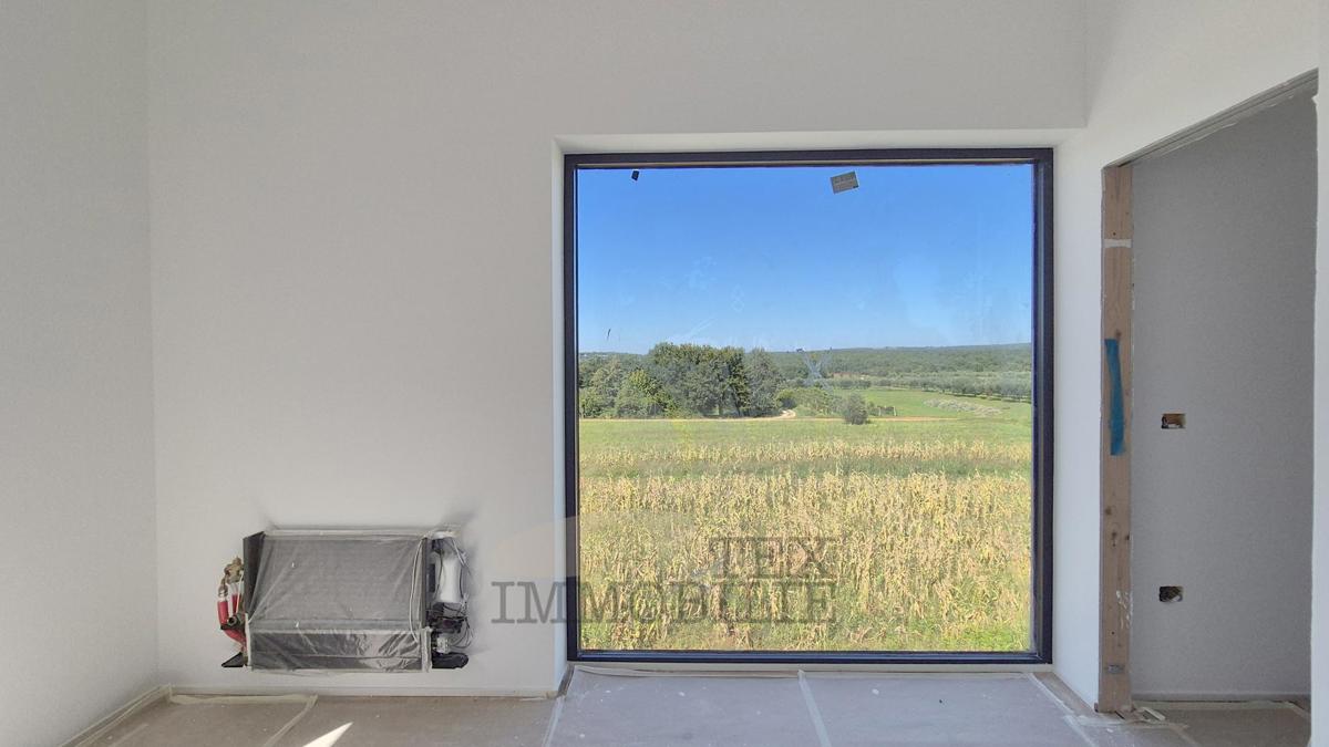 Okolica Poreča, naprodaj je čudovita vila s pogledom na morje