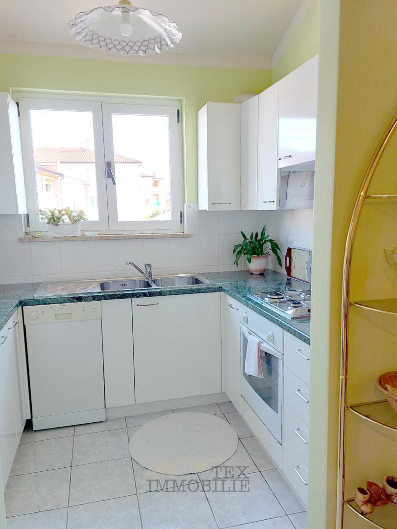 Poreč – Prostorno stanovanje 105 m², 600 m od centra in plaž