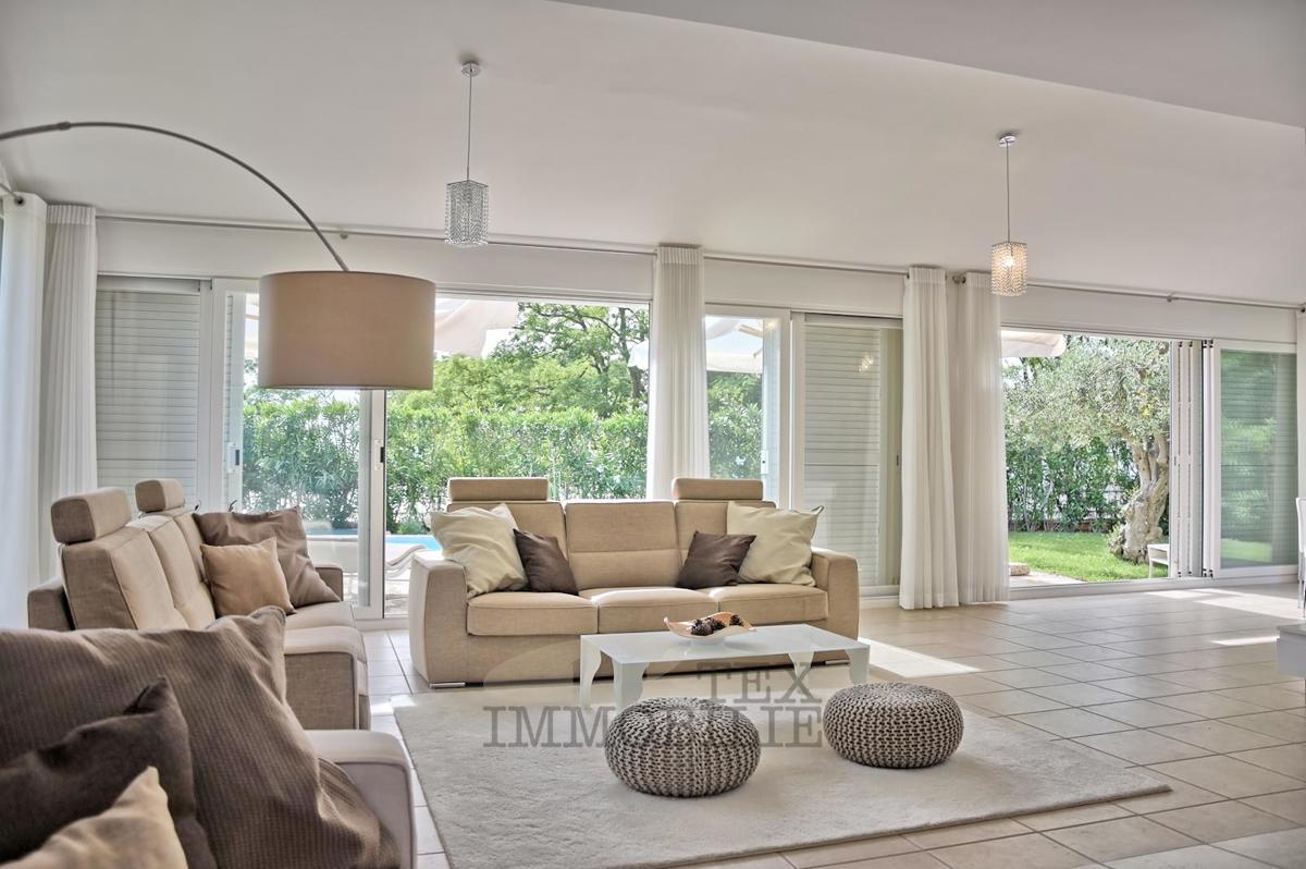 Hiša Umag, 220m2