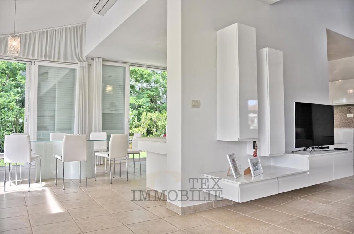Hiša Umag, 220m2
