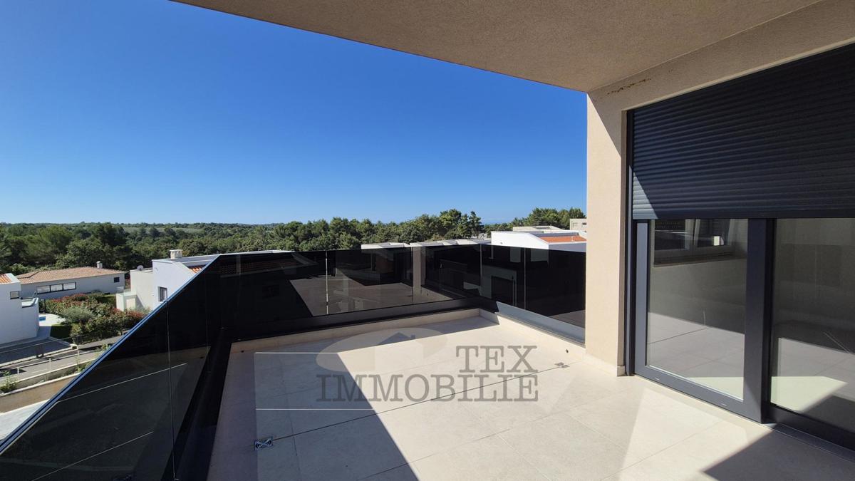 Penthouse na odlični lokaciji v bližini morja V2C3