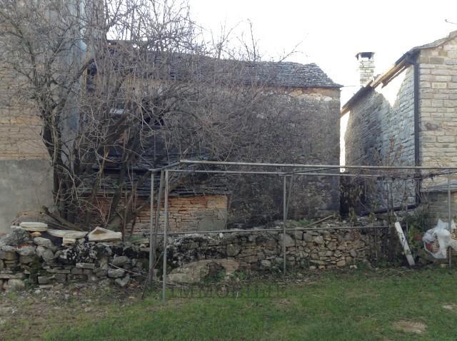 Hiša Oprtalj, 80m2