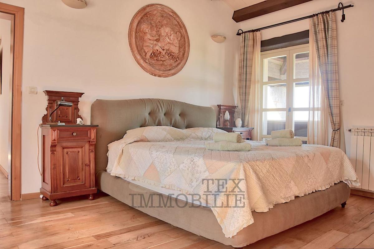 Hiša Poreč, 260m2