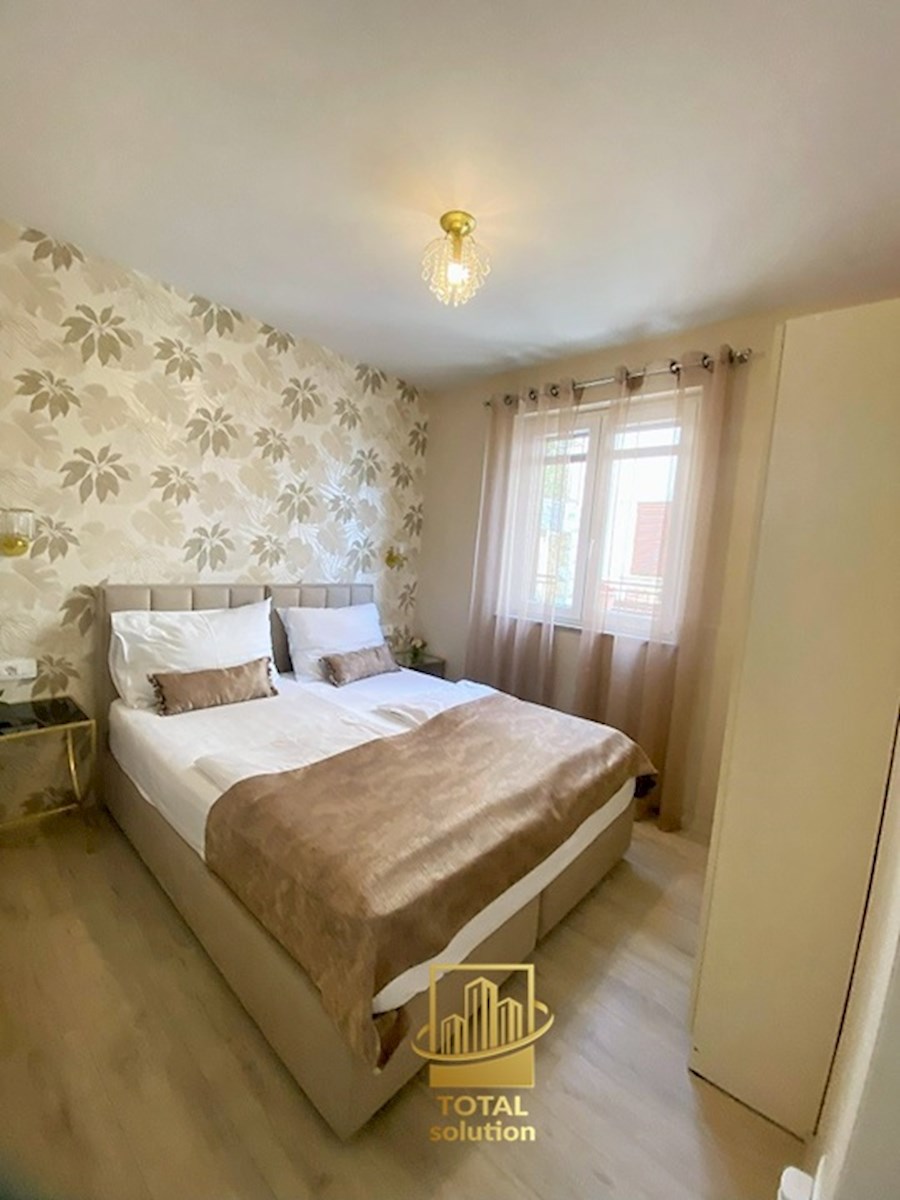 Rabac, ekskluzivna vila 350 m2 s fantastičnim pogledom na morje!!