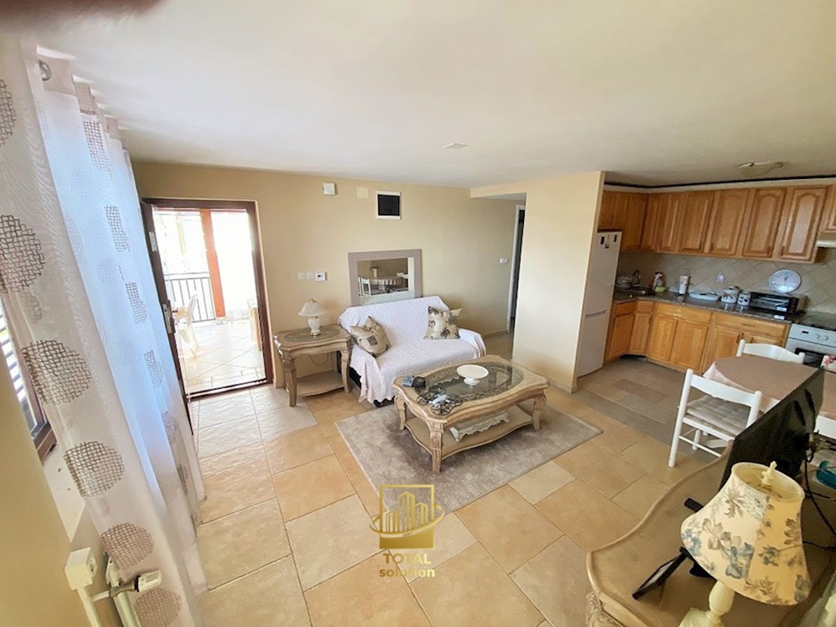 Rabac, ekskluzivna vila 350 m2 s fantastičnim pogledom na morje!!