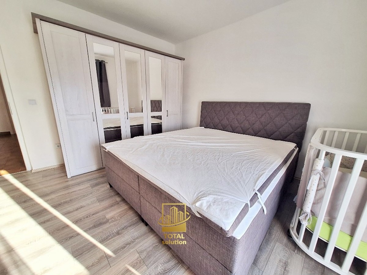 Zadar – Brodarica, štirisobno stanovanje, 104 m², z razgledom na morje, 2. nadstropje (prodaja)