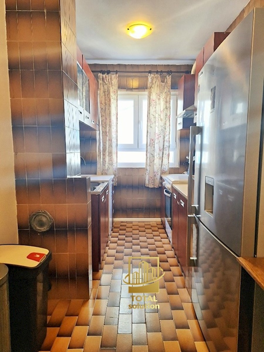 Zadar – Brodarica, štirisobno stanovanje, 104 m², z razgledom na morje, 2. nadstropje (prodaja)