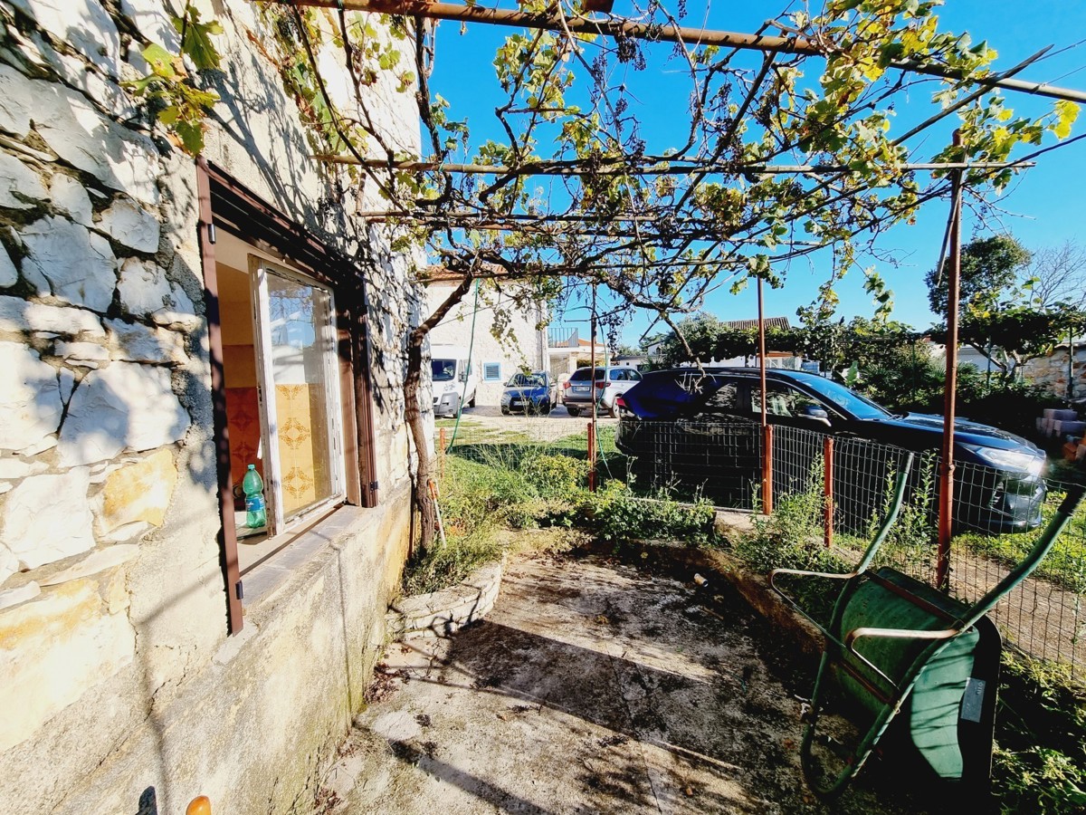 Kamnita hiša 2,5 km od morja v bližini Umaga