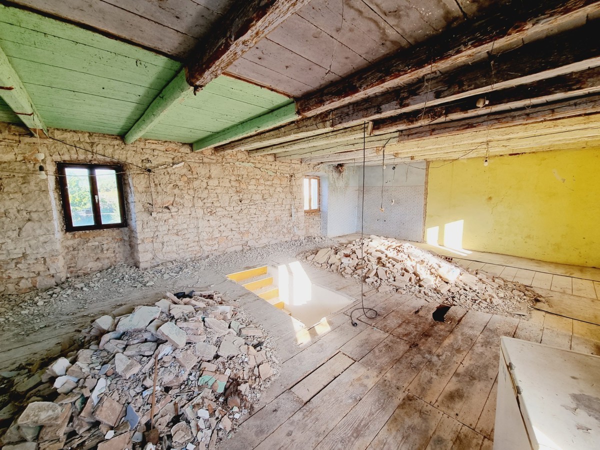 Kamnita hiša 2,5 km od morja v bližini Umaga