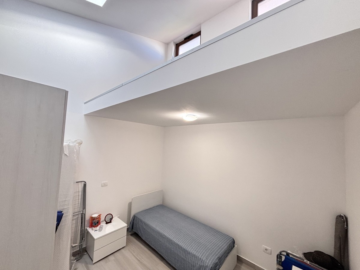 Čudovita enonadstropna hiša na mirni lokaciji v Novigradu