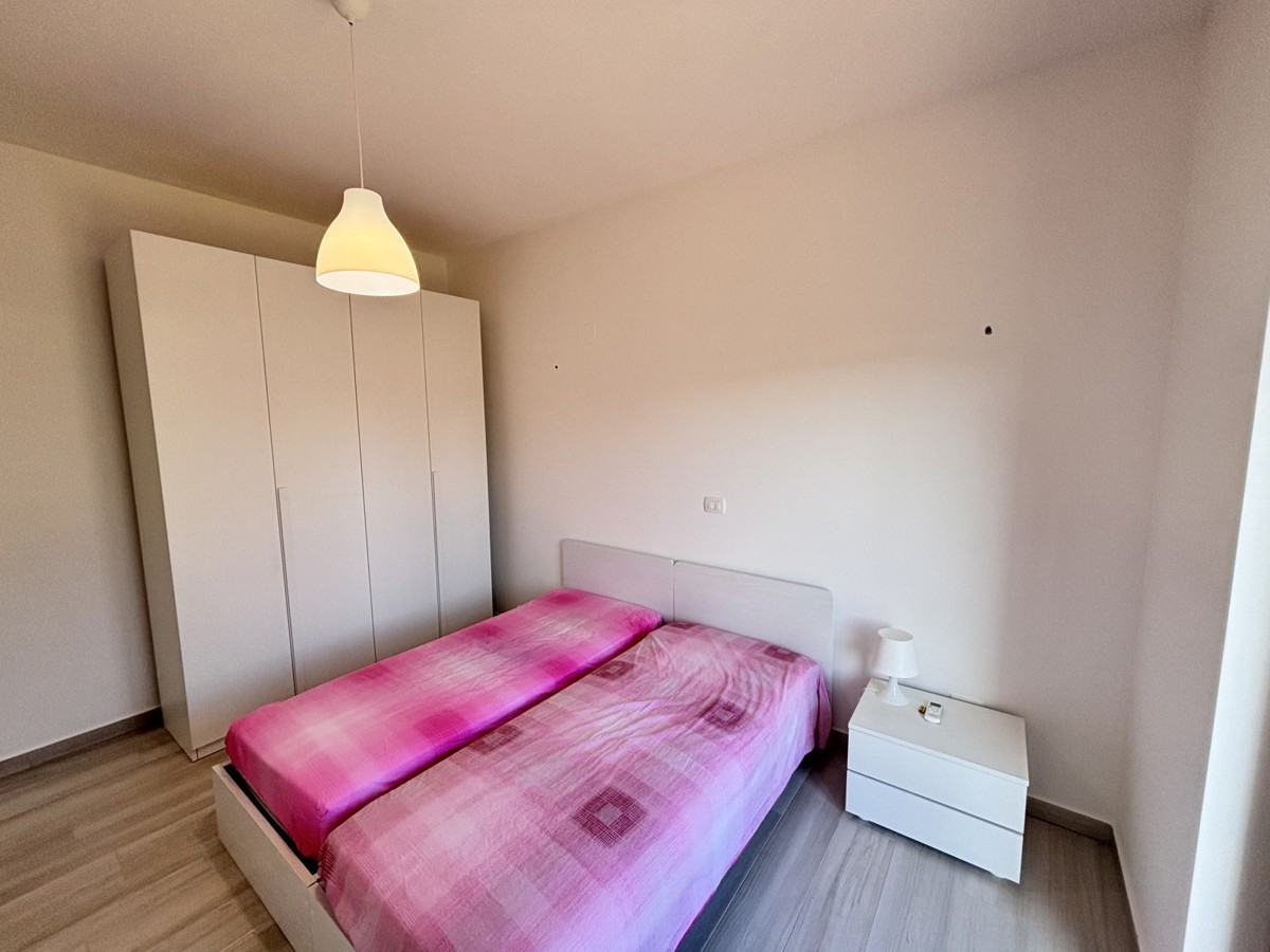 Čudovita enonadstropna hiša na mirni lokaciji v Novigradu