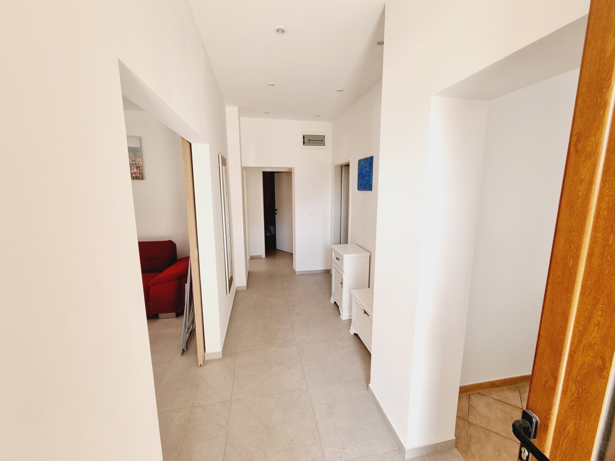Apartma le 50 m od plaže in centra Novigrada