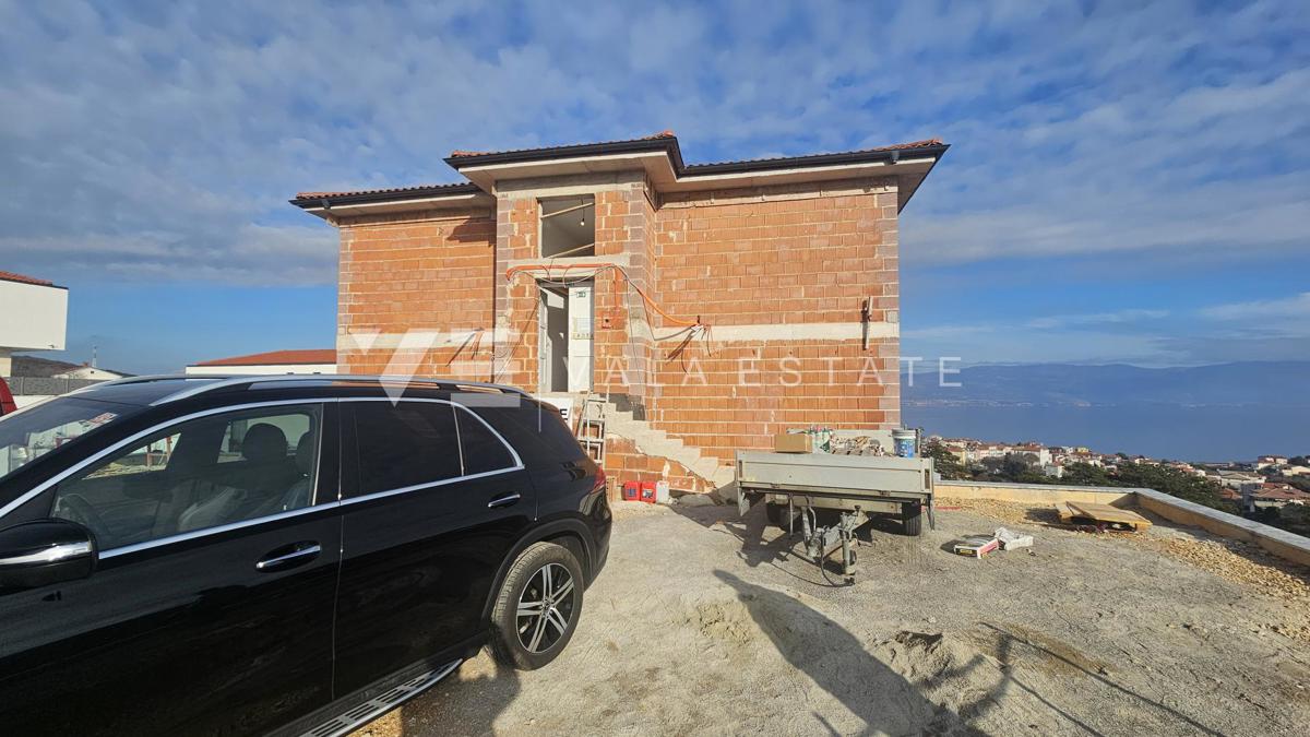 DVA NOVA APARTMAJA S POGLEDOM NA MORJE IN VRTOM