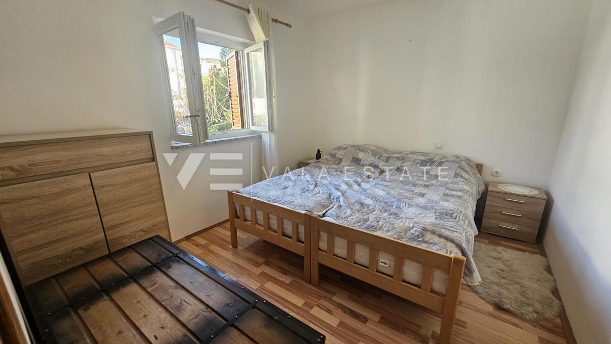 SAMOSTOJNA HIŠA V BLIŽINI MORJA IN CENTRA