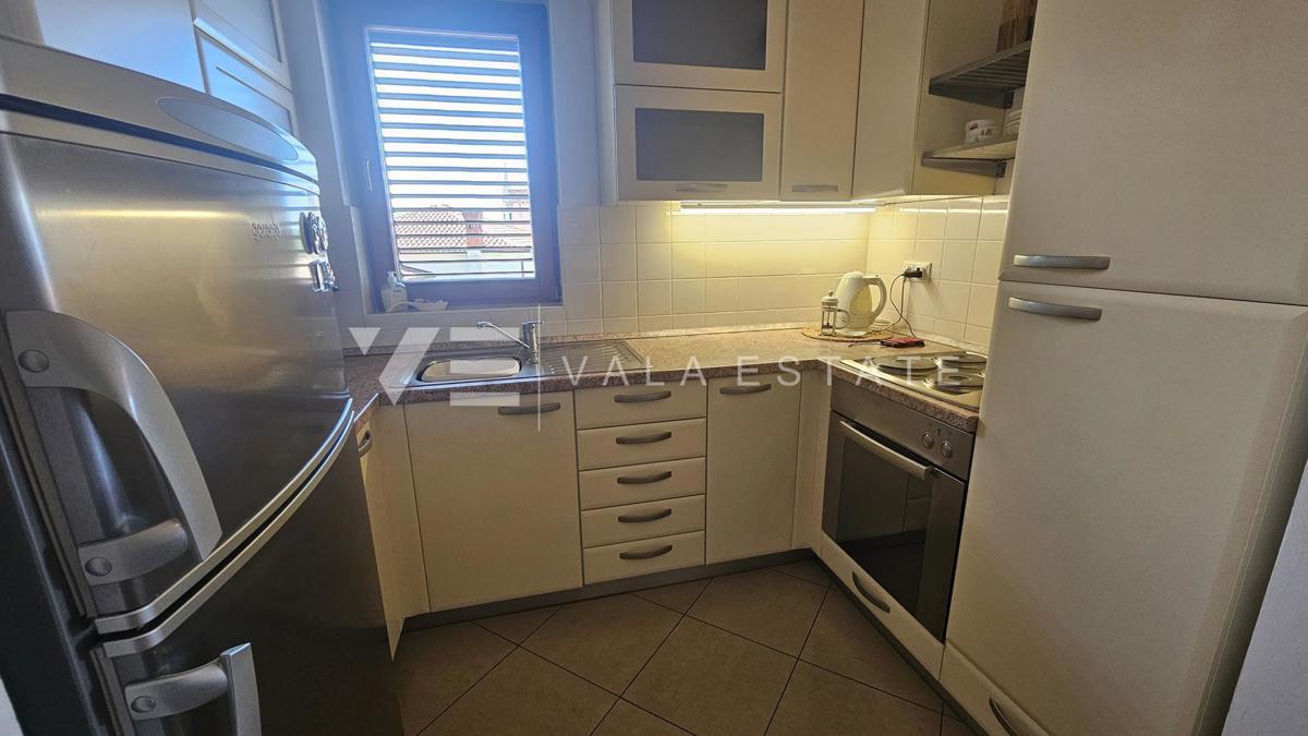 OPREMLJENi APARTMA S PANORAMSKIM POGLEDOM NA MORJE
