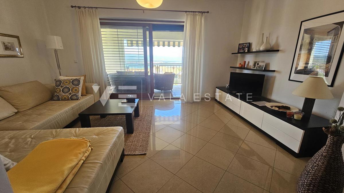 OPREMLJENi APARTMA S PANORAMSKIM POGLEDOM NA MORJE
