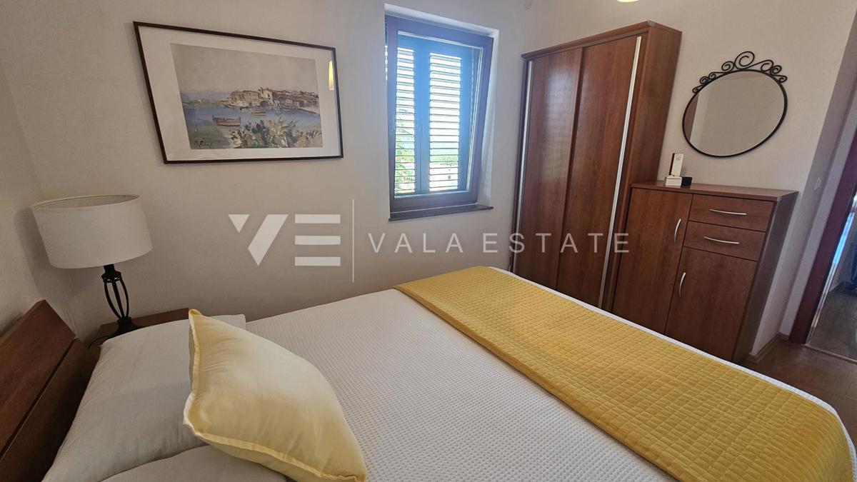 OPREMLJENi APARTMA S PANORAMSKIM POGLEDOM NA MORJE